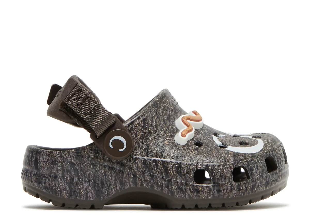 Anwar Carrots x Saboți „Soil – Espresso” Anwar Carrots x Saboți „Soil – Espresso”