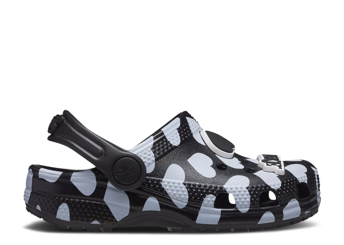 Awake NY x Classic Clog pentru copii „Home Is Where The Heart Is – Negru” Awake NY x Classic Clog pentru copii „Home Is Where The Heart Is – Negru”