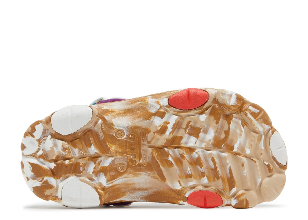 Cinnamon Toast Crunch x Classic All-Terrain Clog pentru copii mici Cinnamon Toast Crunch x Classic All-Terrain Clog pentru copii mici
