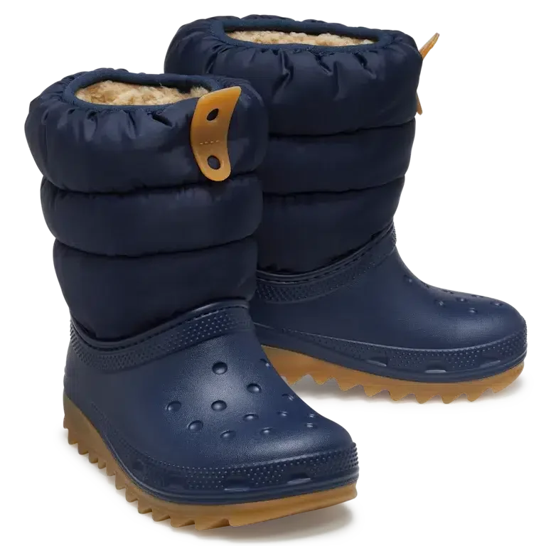Cizme Classic Neo Puff pentru copii mici Cizme Classic Neo Puff pentru copii mici