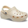 Classic Clog cu platformă Shimmer „Vanilla”