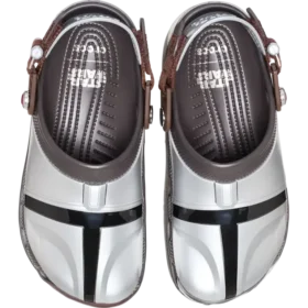 Classic Clog Mandalorian din colecția Star Wars™