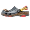 Crocs x Jurassic World All-Terrain Saboți „Caution, Live Dinosaur”