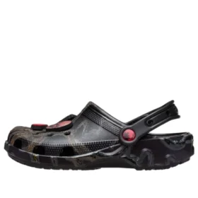 Crocs x Stranger Things Classic Clog „The Upside Down”