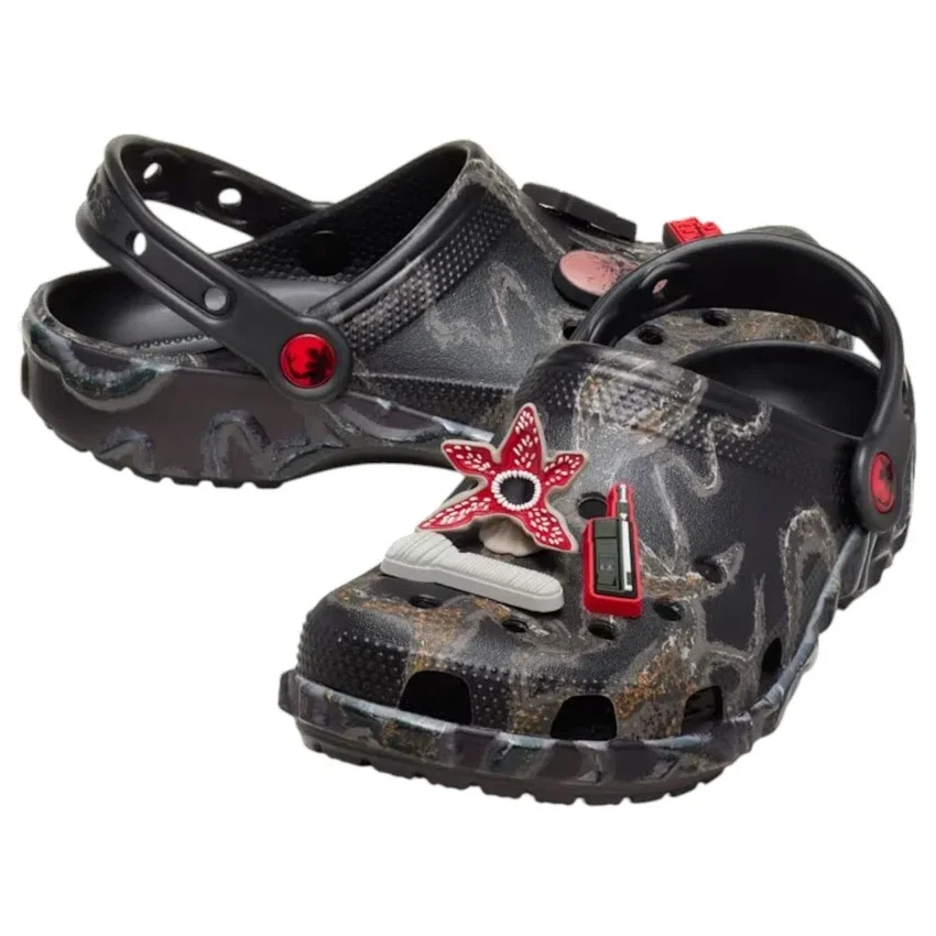 Crocs x Stranger Things Classic Clog „The Upside Down” Crocs x Stranger Things Classic Clog „The Upside Down”