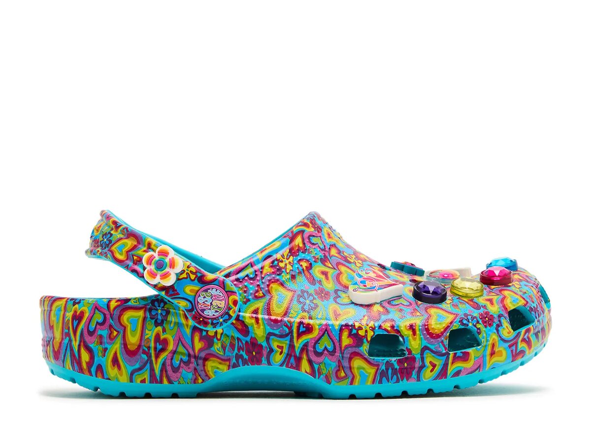 Lisa Frank x Classic Clog pentru copii „Digital Aqua Multi Hearts” Lisa Frank x Classic Clog pentru copii „Digital Aqua Multi Hearts”
