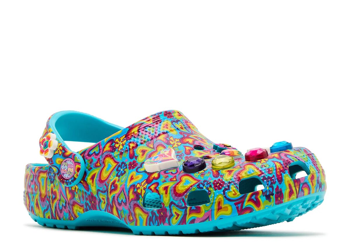 Lisa Frank x Classic Clog pentru copii „Digital Aqua Multi Hearts” Lisa Frank x Classic Clog pentru copii „Digital Aqua Multi Hearts”