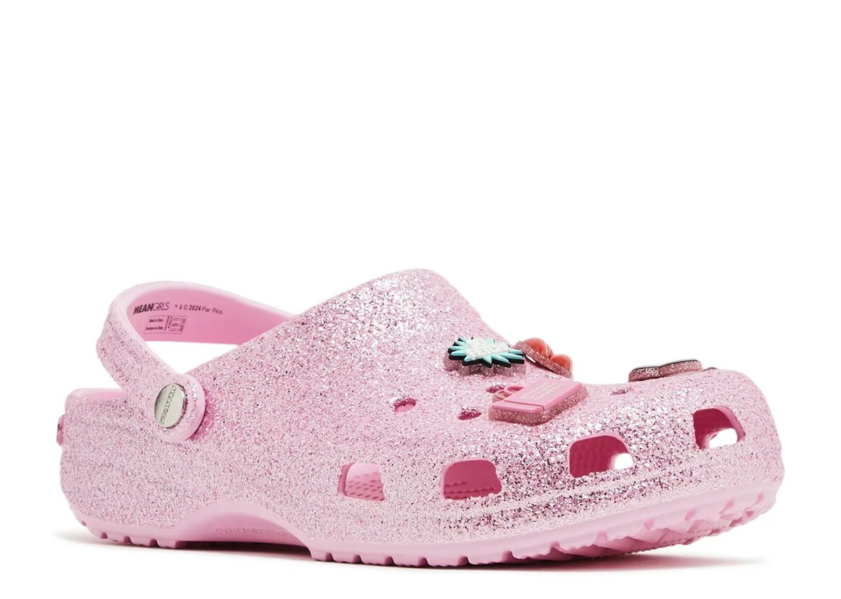 Mean Girls x Classic Clog „On Wednesdays We Wear Pink” Mean Girls x Classic Clog „On Wednesdays We Wear Pink”