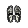 Pleasures x Classic Clog „Skeleton – Strălucesc în întuneric”