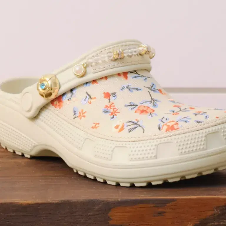 Sabot clasic cu imprimeu floral Sabot clasic cu imprimeu floral