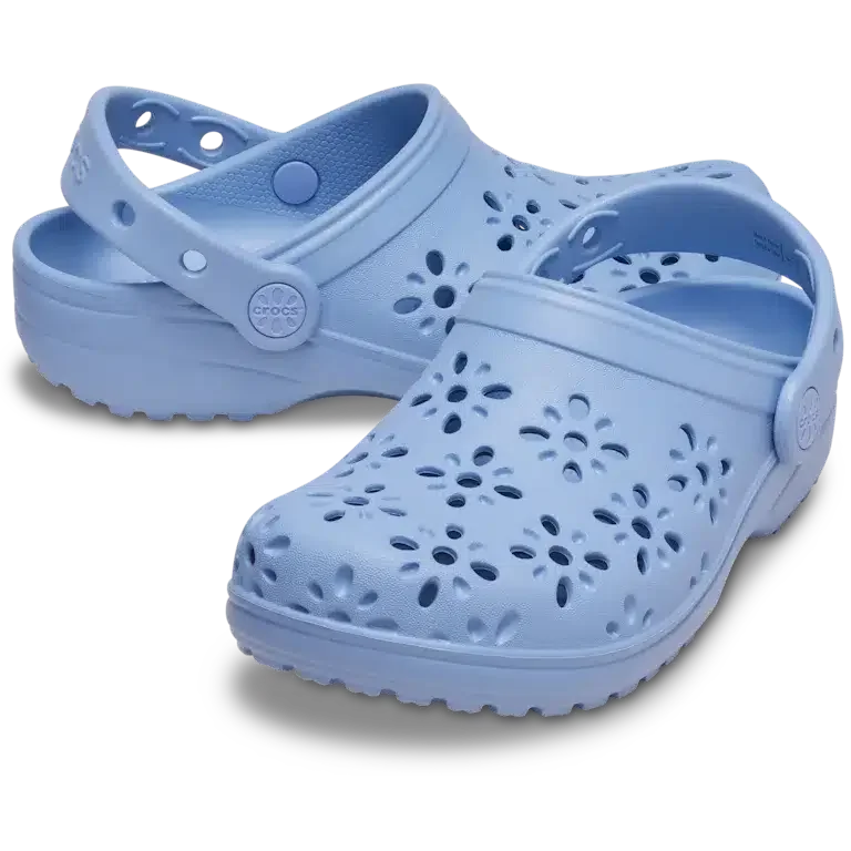 Sabotul clasic pentru copii cu decupaje florale Sabotul clasic pentru copii cu decupaje florale