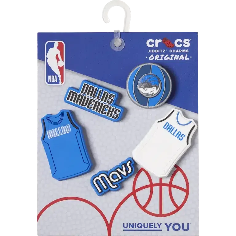 Set de 5 brelocuri Jibbitz™ NBA Dallas Mavericks Set de 5 brelocuri Jibbitz™ NBA Dallas Mavericks