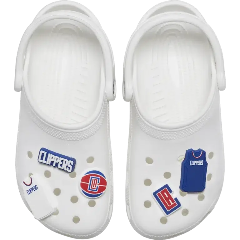 Set de 5 brelocuri Jibbitz™ NBA Los Angeles Clippers Set de 5 brelocuri Jibbitz™ NBA Los Angeles Clippers